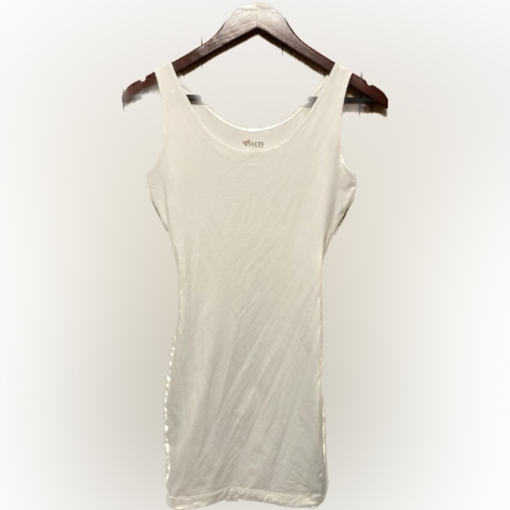 ASSETS by Sara Blakely Cream Shapewear Slip